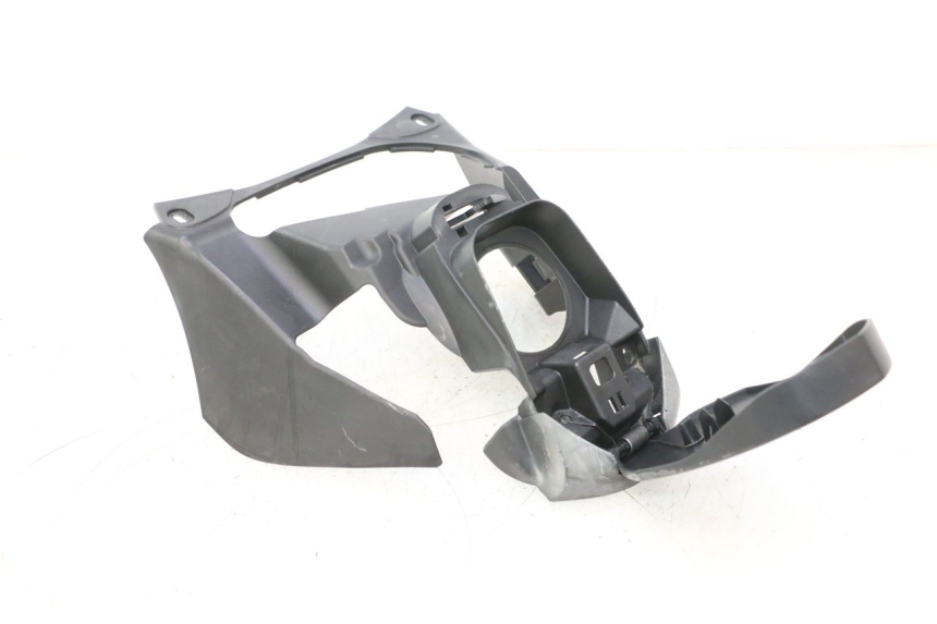 photo de TAPA DEPOSITO BMW C SPORT 650 (2015 - 2021) - Detalles de los puntos de fijación