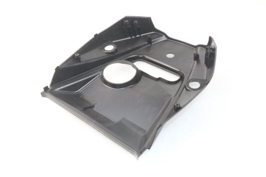 photo de CARENADO DE DEPÓSITO SYM CROX 4T 50 (2016 - 2023) - Detalle de la pieza