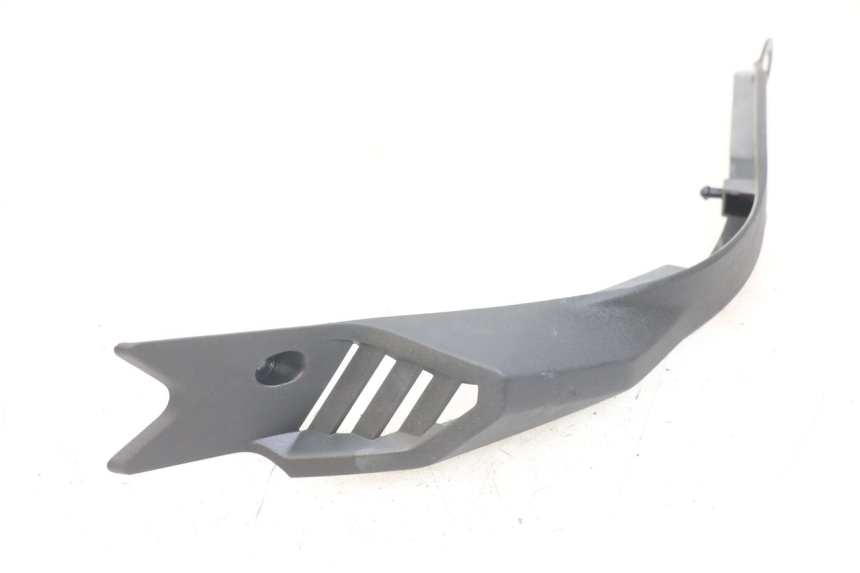 photo de TAPA DEPOSITO DERECHO KAWASAKI ER-6 ER6 N 650 (2012 - 2016) - Primer plano técnico