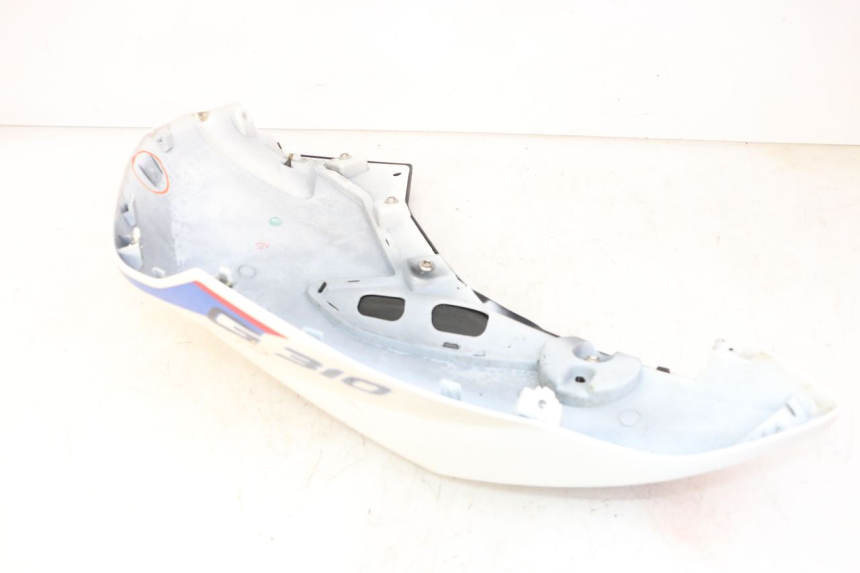 photo de TAPA DEPOSITO DERECHO BMW G310 R 310 (2016 - 2020) - Detalle de la pieza