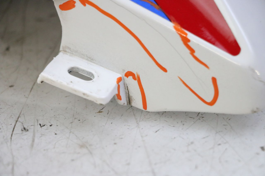 photo de TAPA DEPOSITO DERECHO BMW G310 R 310 (2016 - 2020) - Marcados y referencias originales