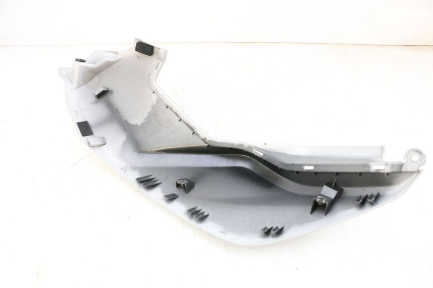 photo de TAPA DEPOSITO DERECHO YAMAHA MT-07 MT07 ABS 700 (2018 - 2020) - Detalle de la pieza