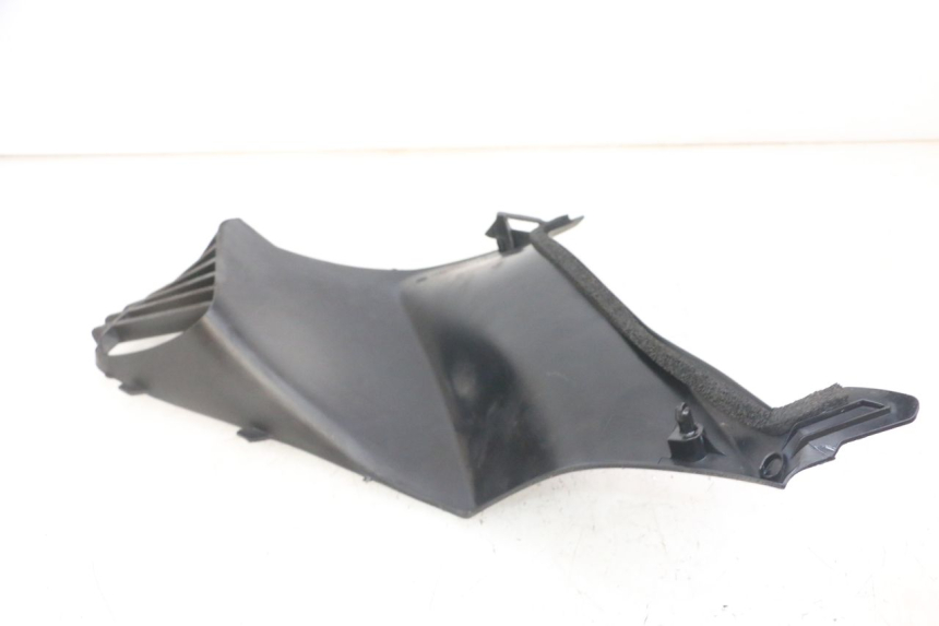 photo de TAPA DEPOSITO DERECHO HONDA NTV DEAUVILLE ABS 700 (2007 - 2016) - Zoom estado de uso