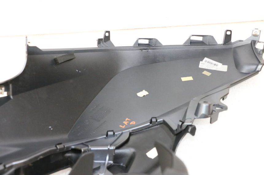 photo de TAPA DEPOSITO DERECHO BMW R GS 1250 (2021 - 2024) - Recambio usado revisado