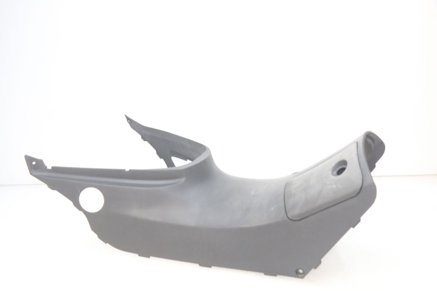 photo de CARENADO DE DEPÓSITO HONDA FES PANTHEON 2T 125 (1998 - 2002) - Primer plano técnico