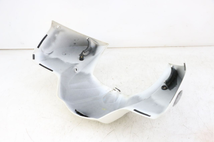 photo de TAPA DEPOSITO YAMAHA FZ1 FAZER 1000 (2007 - 2009) - Primer plano técnico