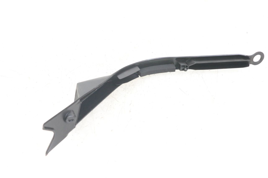 photo de TAPA DEPOSITO IZQUIERDO KAWASAKI ER-6 ER6 N 650 (2012 - 2016) - Detalles de los puntos de fijación