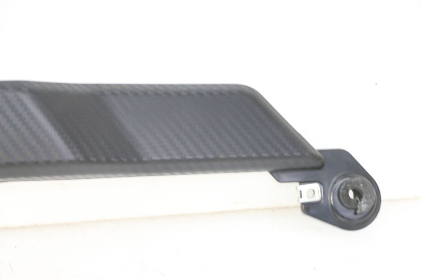 photo de TAPA DEPOSITO IZQUIERDO KIDEN KD125-G 125 (2018 - 2022) - Otra perspectiva