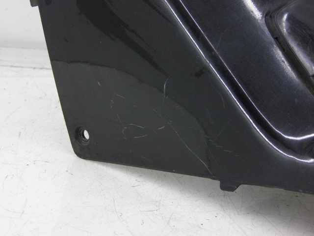 photo de TAPA DEPOSITO HONDA FES PANTHEON 125 (2003 - 2007) - Primer plano de alta resolución