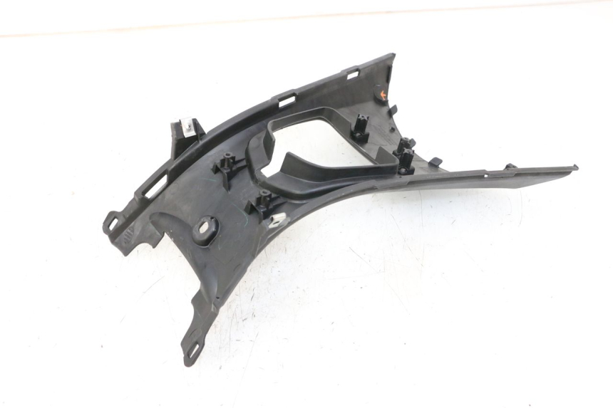 photo de TAPA DEPOSITO HONDA PCX (JF57/JF64) 125 (2014 - 2018) - Primer plano técnico