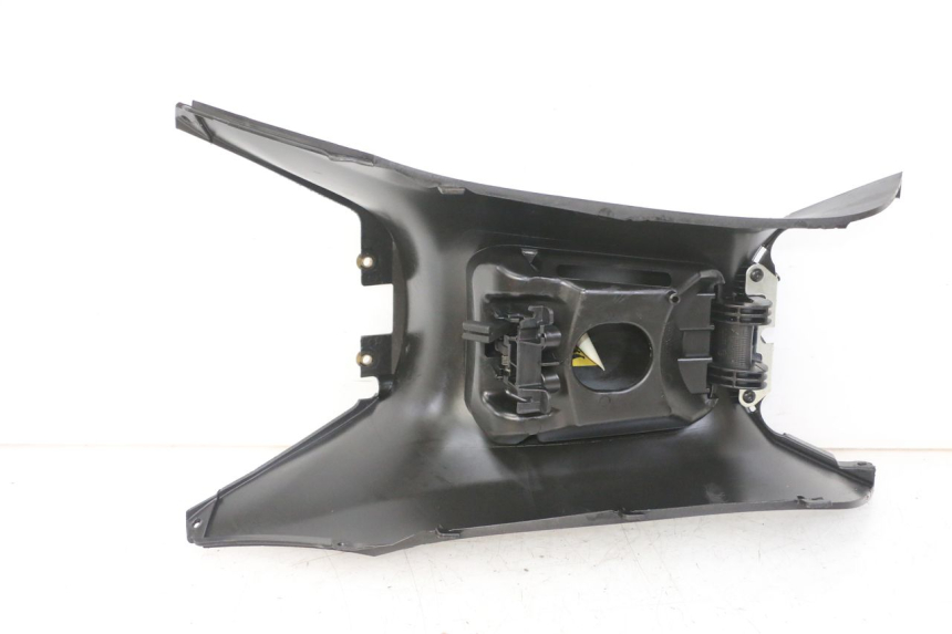 photo de TAPA DEPOSITO PIAGGIO IE MP3 YOURBAN 300 (2011 - 2016) - Vista general del producto