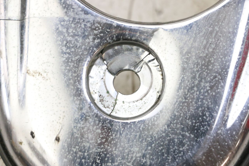 photo de TAPA DEPOSITO JINLUN JL HIGHLANDER 125 (2007 - 2015) - Primer plano técnico