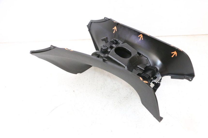 photo de TAPA DEPOSITO PIAGGIO MP3 HPE 300 (2019 - 2026) - Otra vista del artículo