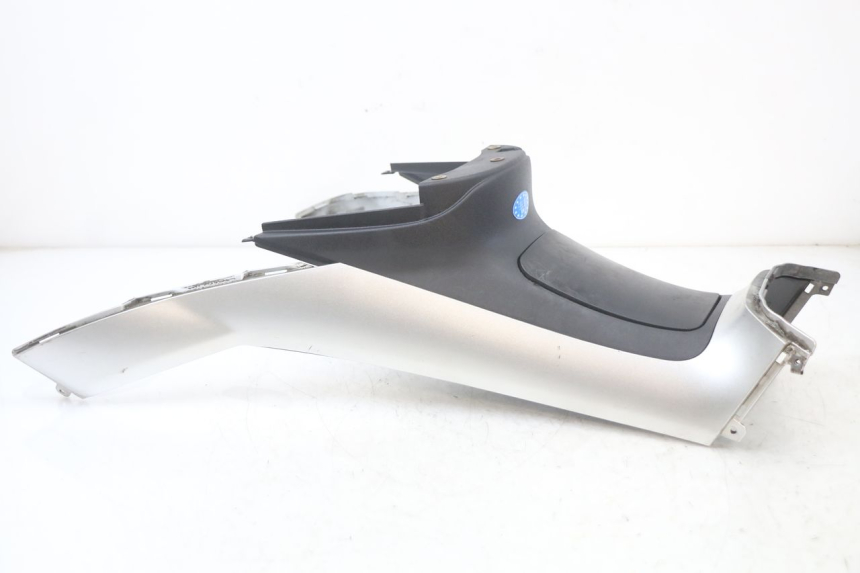 photo de TAPA DEPOSITO PIAGGIO MP3 LT 400 (2007 - 2012) - Zoom estado de uso