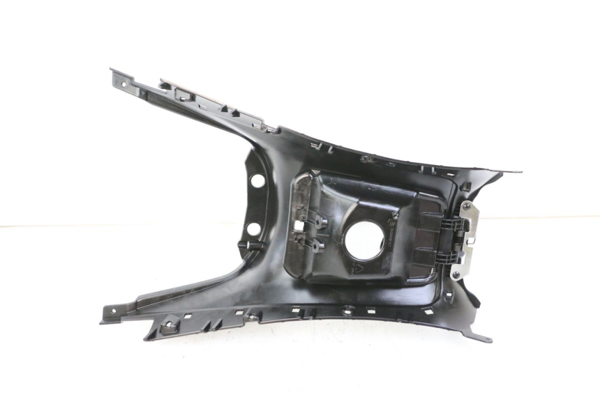 photo de CARENADO DE DEPÓSITO PIAGGIO MP3 500 (2014 - 2017) - Otra perspectiva