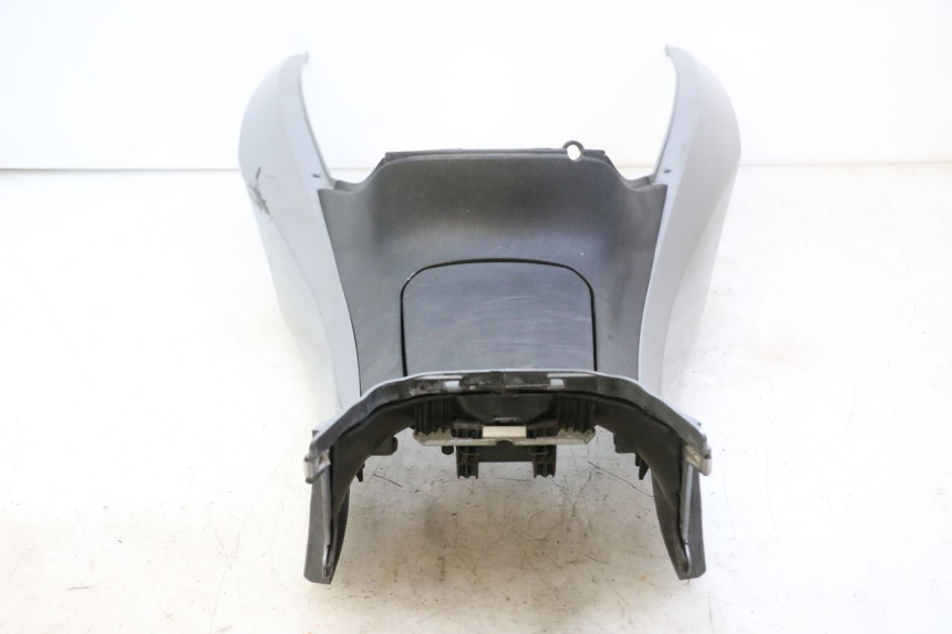 photo de CARENADO DE DEPÓSITO PIAGGIO MP3 500 (2014 - 2017) - Inspección visual detallada