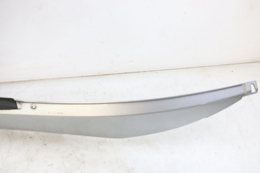 photo de CARENADO DE DEPÓSITO PIAGGIO MP3 500 (2014 - 2017) - Zoom calidad de ocasión