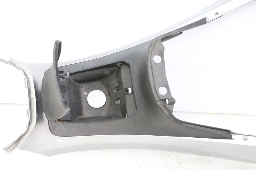 photo de CARENADO DE DEPÓSITO PIAGGIO MP3 500 (2014 - 2017) - Otra perspectiva