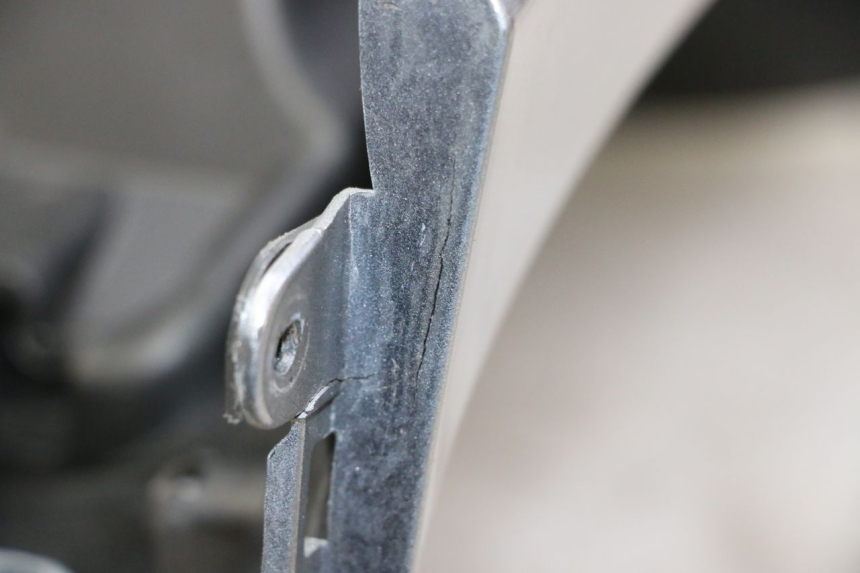 photo de CARENADO DE DEPÓSITO PIAGGIO MP3 500 (2014 - 2017) - Vista general del producto