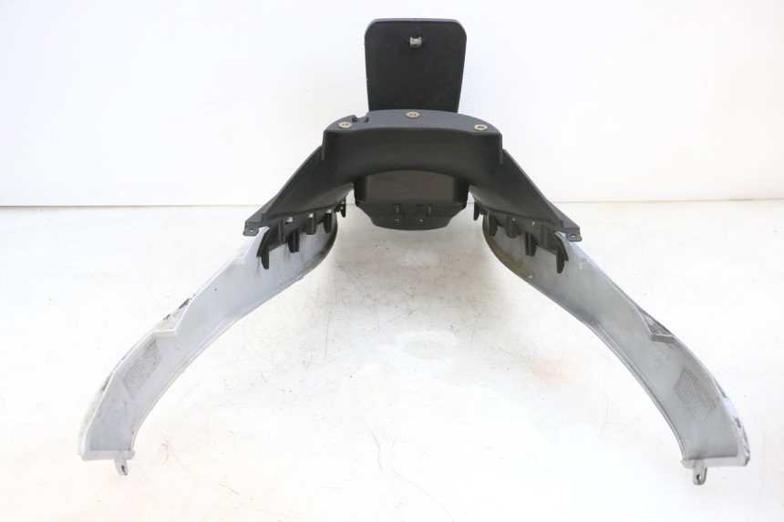 photo de CARENADO DE DEPÓSITO PIAGGIO MP3 RL 250 (2006 - 2010) - Otra vista del artículo