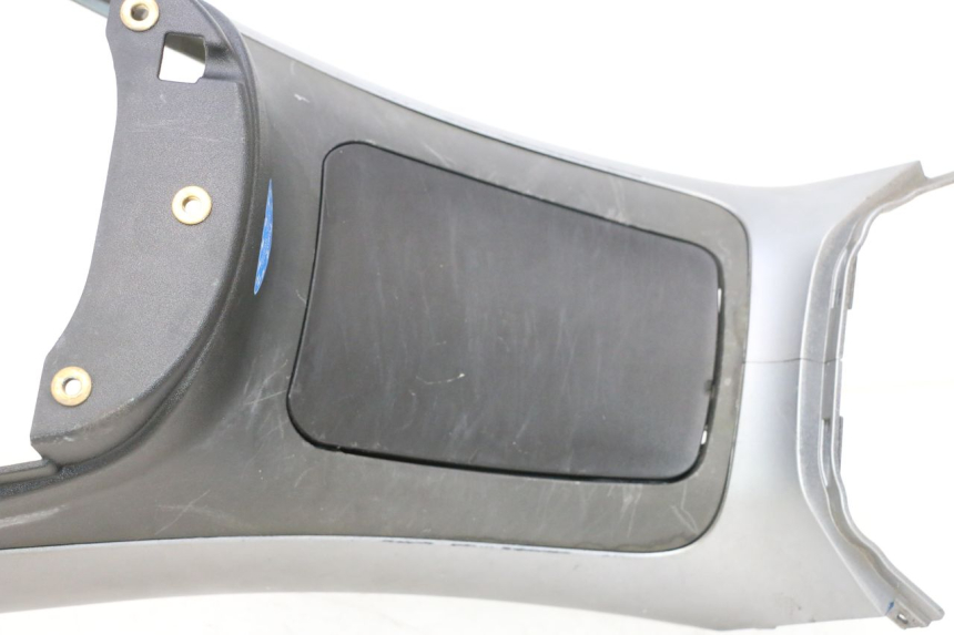 photo de TAPA DEPOSITO PIAGGIO MP3 125 (2006 - 2014) - Vista principal