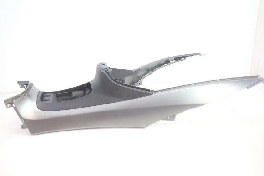 photo de TAPA DEPOSITO PIAGGIO MP3 500 (2016 - 2018) - Vista general del producto