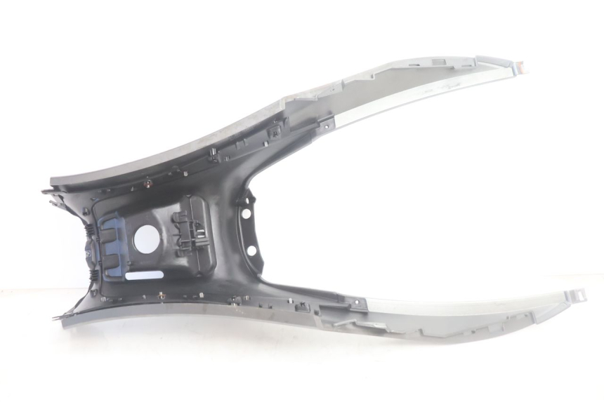 photo de TAPA DEPOSITO PIAGGIO MP3 500 (2016 - 2018) - Recambio usado revisado