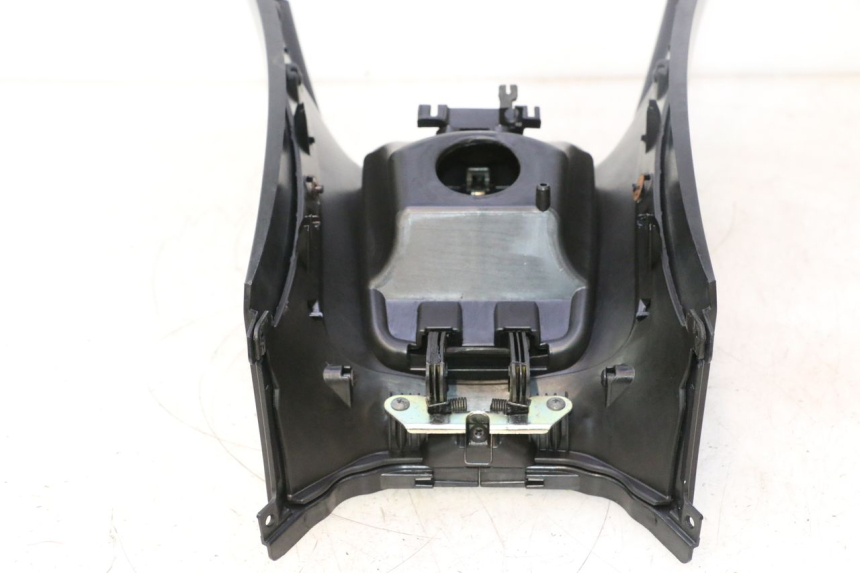photo de TAPA DEPOSITO PIAGGIO MP3 500 (2011 - 2015) - Estado de la superficie y material