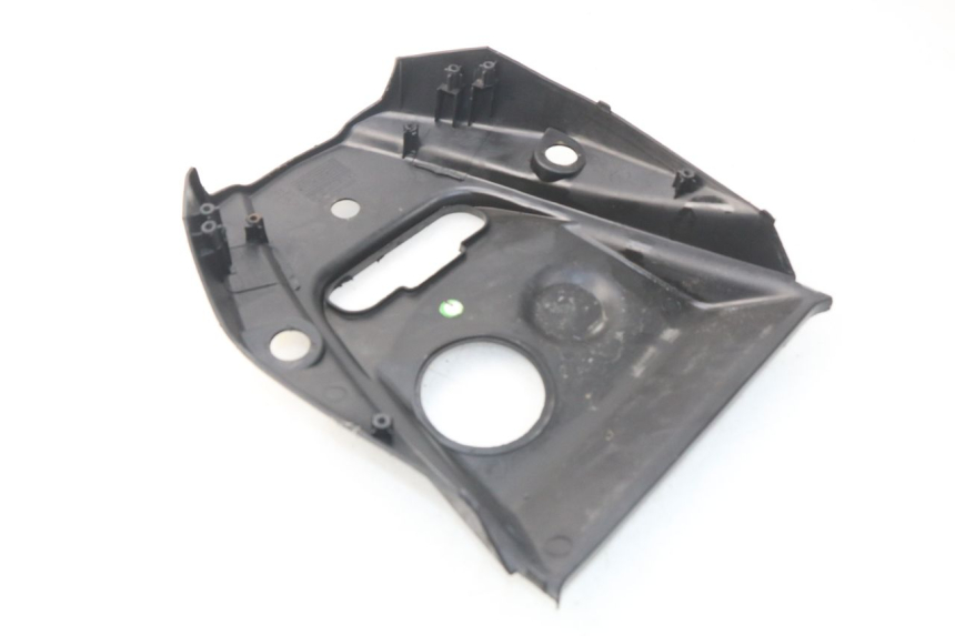 photo de TAPA DEPOSITO SYM ORBIT 2 4T 50 (2008 - 2017) - Detalle de la pieza