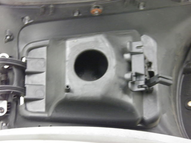 photo de TAPA DEPOSITO PIAGGIO MP3 RL 125 (2008 - 2009) - Vista general del producto