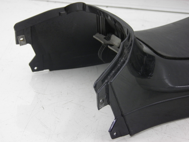 photo de TAPA DEPOSITO PIAGGIO XEVO - X EVO 125 (2010 - 2015) - Primer plano técnico