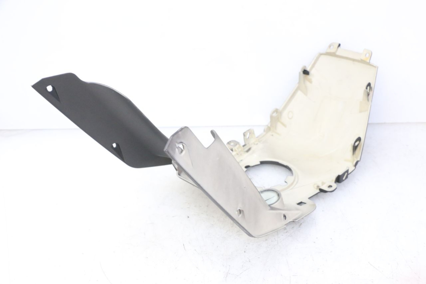 photo de TAPA DEPOSITO MAG POWER R-STREET 50 (2016 - 2025) - Otra perspectiva