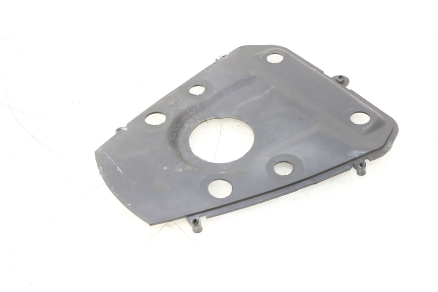 photo de TAPA DEPOSITO ORCAL RAPTOR 50 (2015 - 2021) - Primer plano técnico