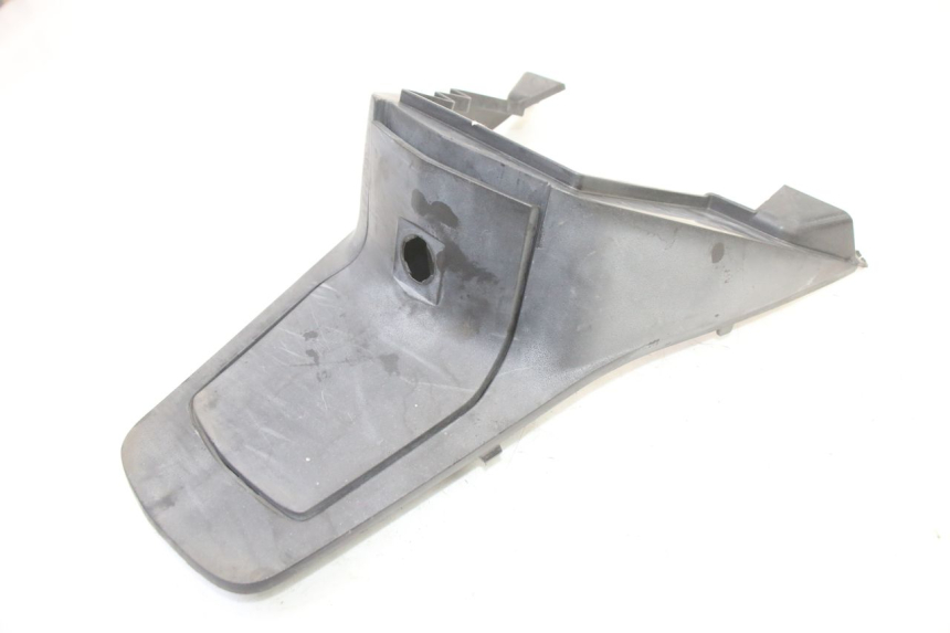 photo de TAPA DEPOSITO PEUGEOT SATELIS 250 (2006 - 2012) - Detalle de la pieza