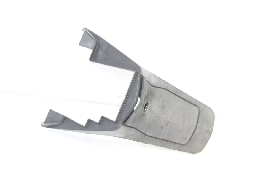 photo de TAPA DEPOSITO PEUGEOT SATELIS 250 (2006 - 2012) - Primer plano técnico