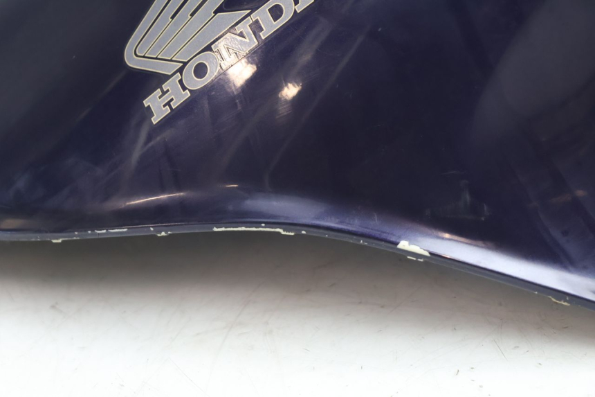 photo de TAPA DEPOSITO HONDA ST PAN EUROPEAN 1100 (1990 - 2002) - Detalle de la pieza