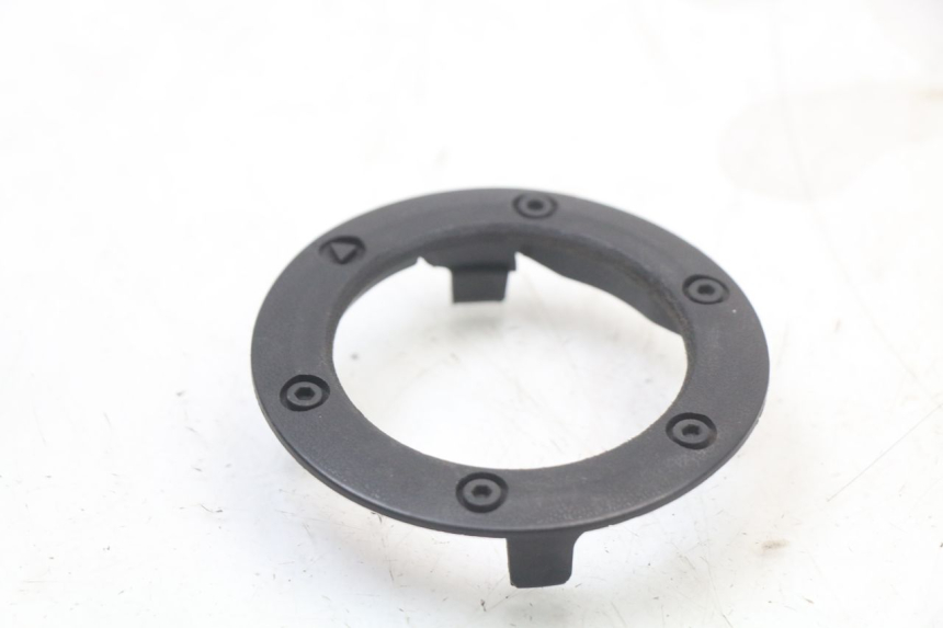 photo de CARENADO DE DEPÓSITO SYM ORBIT III 3 4T 50 (2018 - 2021) - Detalle de la pieza