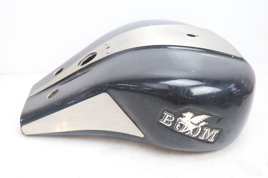 photo de TAPA DEPOSITO BOOM TRIKE FUN 500 (2004 - 2010) - Detalle de la pieza