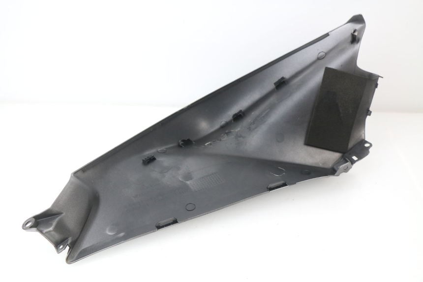 photo de TAPA DEPOSITO HONDA VFR F 1200 (2010 - 2015) - Otra perspectiva