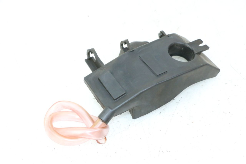 photo de TAPA DEPOSITO YAMAHA XMAX X-MAX 125 (2021 - 2025) - Detalle de la pieza