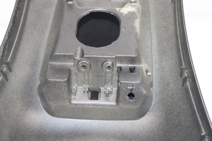 photo de TAPA DEPOSITO PIAGGIO X8 400 (2006 - 2007) - Zoom estado de uso