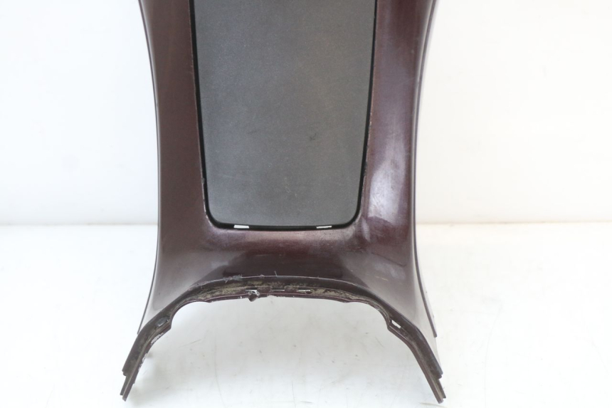 photo de CARENADO DE DEPÓSITO PIAGGIO X8 125 (2004 - 2007) - Detalles de los puntos de fijación