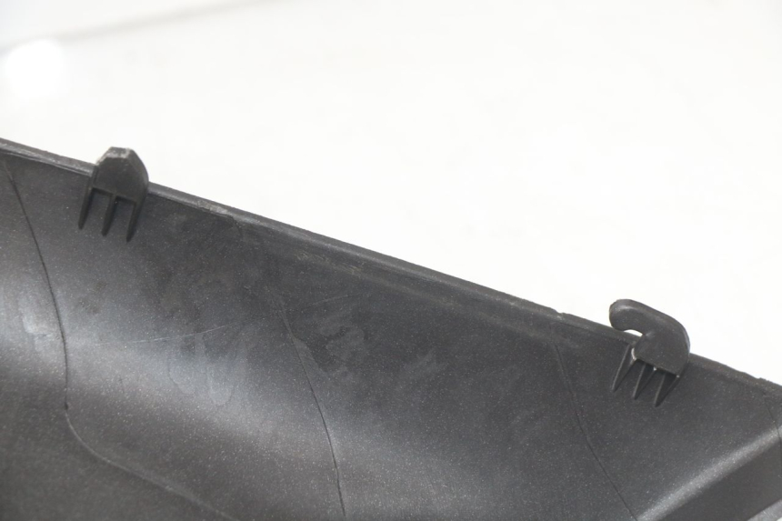 photo de CARENADO DE DEPÓSITO PIAGGIO X9 EVOLUTION 250 (2003 - 2007) - Marcados y referencias originales