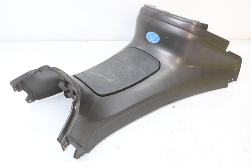 photo de CARENADO DE DEPÓSITO PIAGGIO XEVO - X EVO 125 (2007 - 2017) - Zoom estado de uso