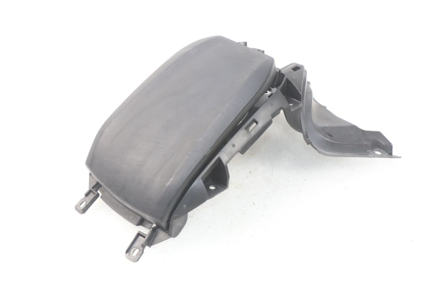 photo de TAPA DEPOSITO YAMAHA YP T-MAX TMAX 530 (2017 - 2020) - Detalle de la pieza