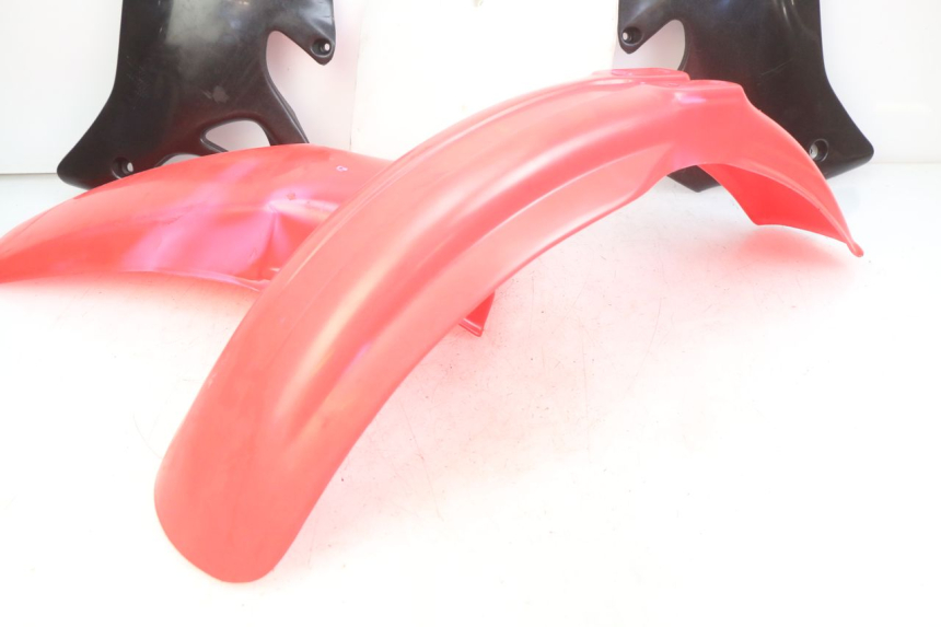 photo de CARROCERÍA CARENAJE COMPLETO HONDA CR 125 (1995 - 1997) - Características distintivas