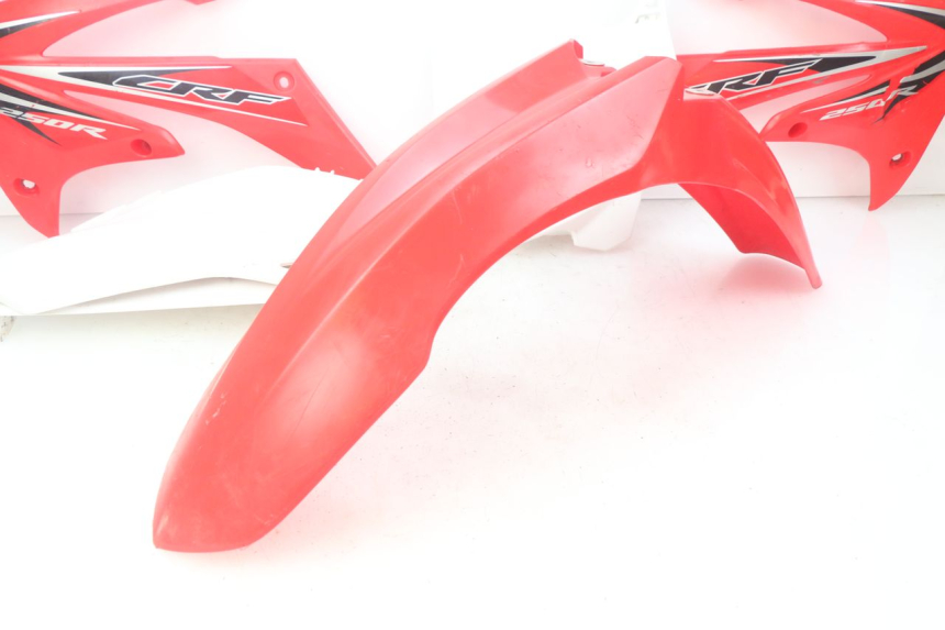photo de CARROCERÍA CARENAJE COMPLETO HONDA CRF 250 (2013 - 2016) - Primer plano de alta resolución