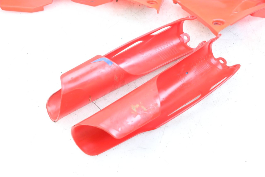 photo de COMPLETO CARENADO HONDA CRF R 250 (2020 - 2021) - Perfil de la pieza de repuesto