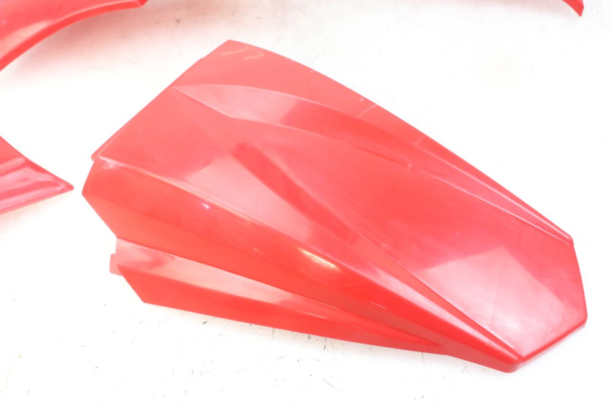 photo de COMPLETO CARENADO DERBI SENDA R X-TREME 50 (2006 - 2010) - Enfoque en la estructura