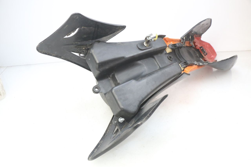 photo de CARROCERÍA CARENAJE COMPLETO CCR DIRT BIKE 110 - Primer plano de alta resolución